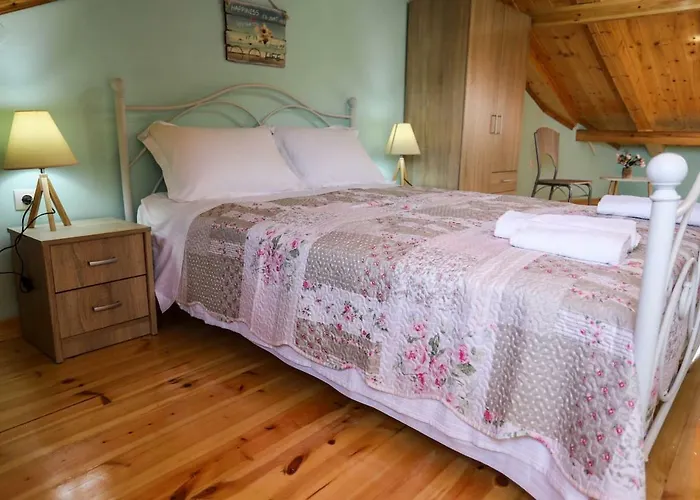 Garden House Kastellani-4bd&garden Near Corfutown *