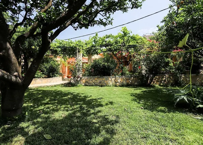 Εξοχικό σπίτι Garden House Kastellani-4bd&garden Near Corfutown Kastellanoi (Parelioi, Corfu)