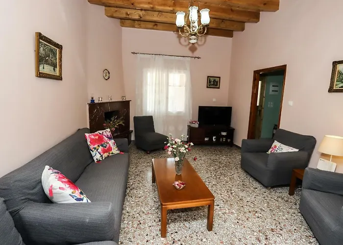 Garden House Kastellani-4bd&garden Near Corfutown Kastellanoi (Parelioi, Corfu)
